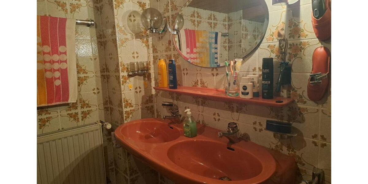 Mehrfamilienhaus, Wohnhaus Naila - 149.000&euro; | Angebot:23284690