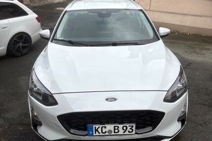 Ford Focus 135.000 km 9.499 &euro; Nordhalben 96365