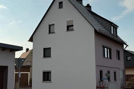 Haus Nordhalben - 6 Zimmer, 169 m&sup2;, 750&euro; | Angebot:25102991