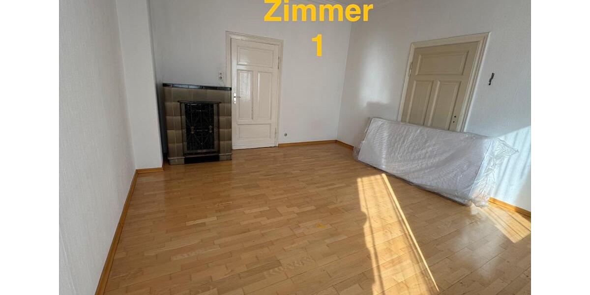Etagenwohnung Hof Altstadt - 4 Zimmer, 110 m&sup2;, 330&euro; | Angebot:25964485