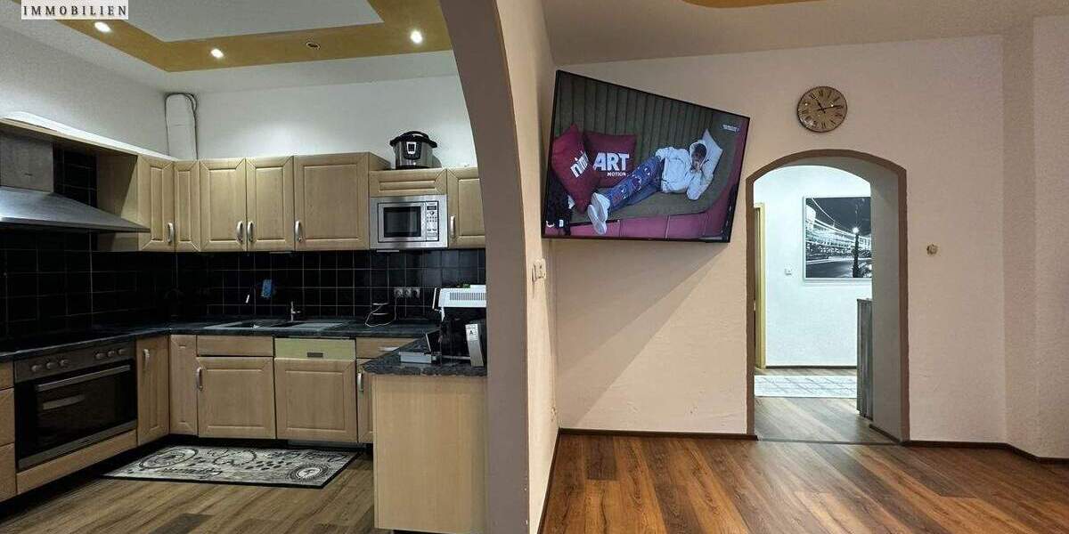 Etagenwohnung Hof Innenstadt - 4 Zimmer, 114 m&sup2;, 159.000&euro; | Angebot:25768147