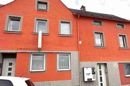 Haus Selb - 4 Zimmer, 166 m&sup2;, 119.000&euro; | Angebot:25108283