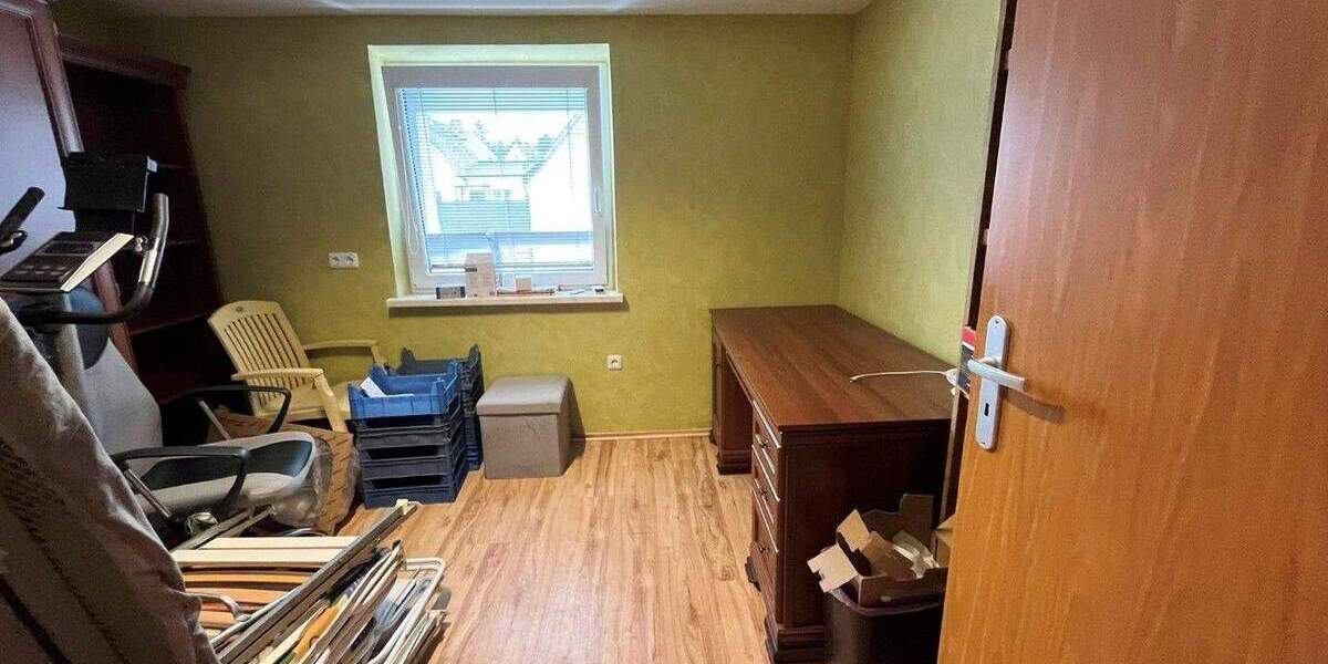 Doppelhaushälfte Selb - 3 Zimmer, 61 m&sup2;, 99.000&euro; | Angebot:25728634