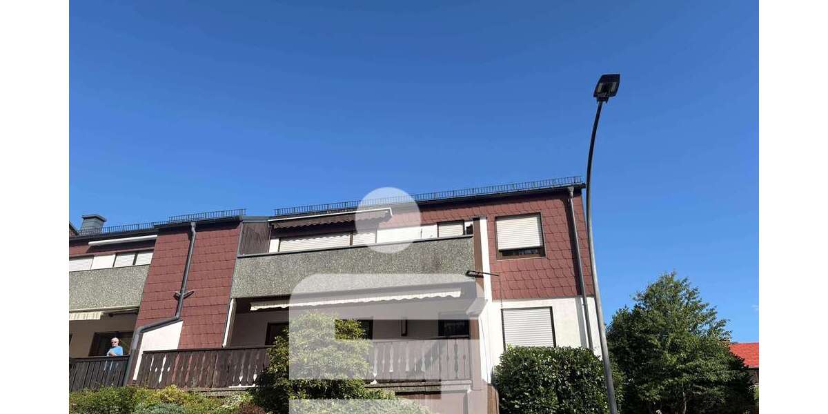 Etagenwohnung Hof Christiansreuth - 3.5 Zimmer, 96 m&sup2;, 179.000&euro; | Angebot:27252978