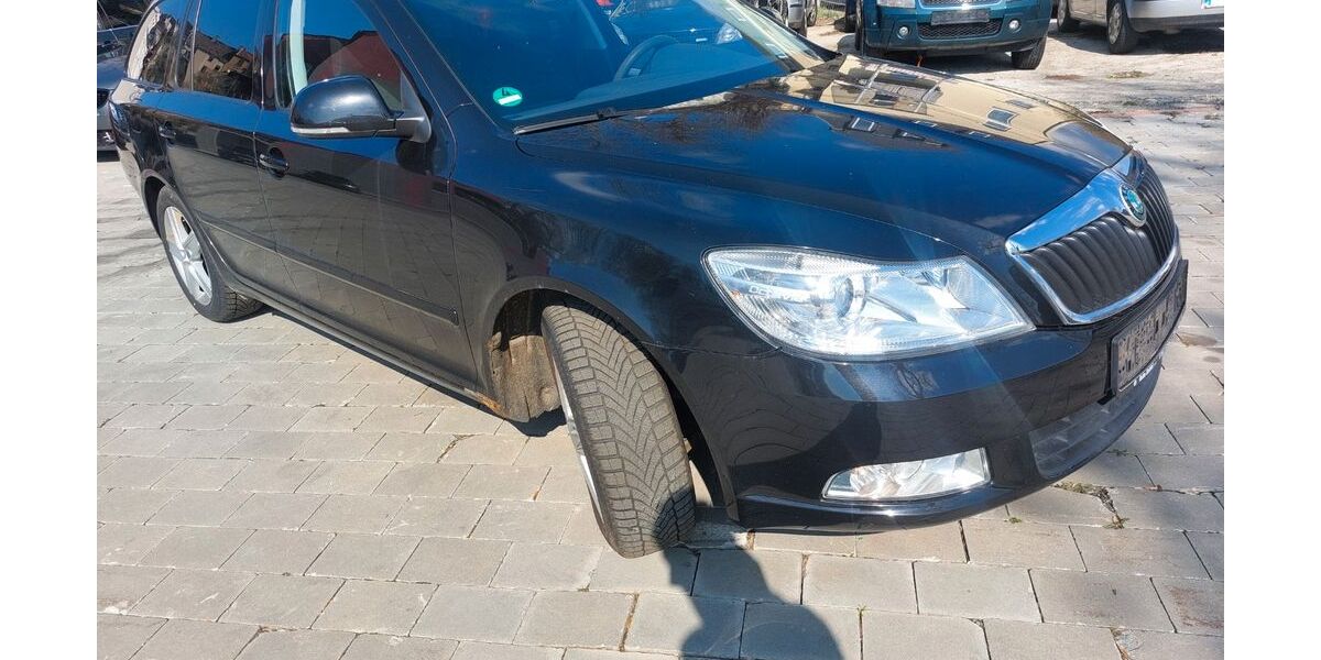 Skoda Octavia 199.470 km 2.000 &euro; Plauen 08523