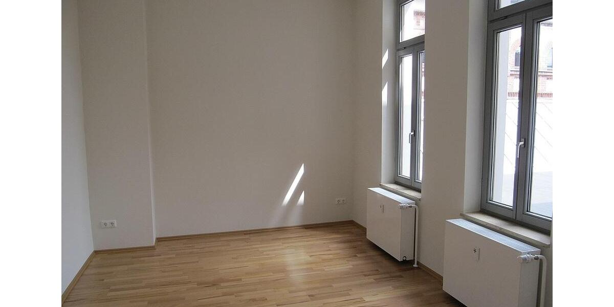 Etagenwohnung Markneukirchen - 5 Zimmer, 139 m&sup2;, 1.200&euro; | Angebot:25487030