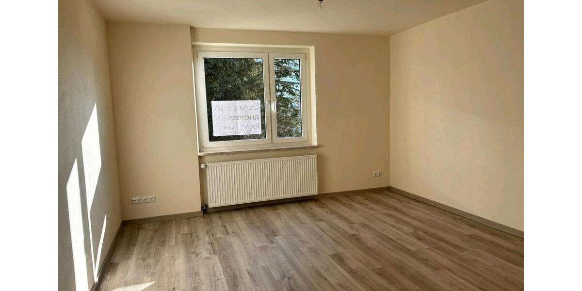 Erdgeschoßwohnung Bad Elster - 2 Zimmer, 60 m&sup2;, 420&euro; | Angebot:25369425