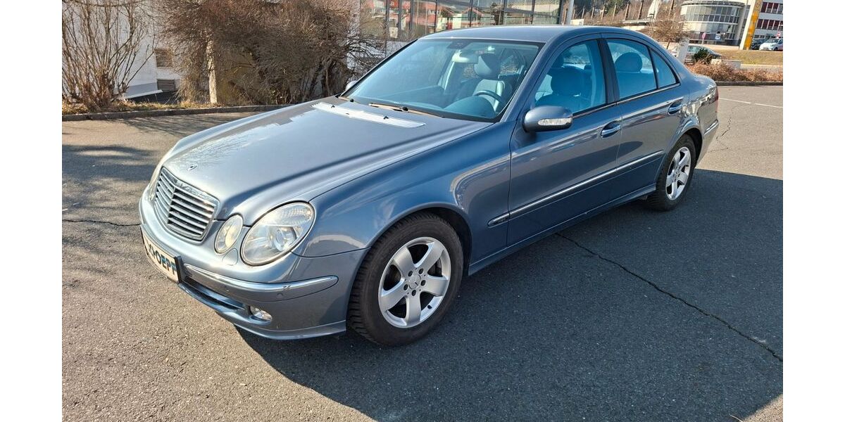 Mercedes-Benz E 240 191.000 km 3.490 &euro; Naila 95119