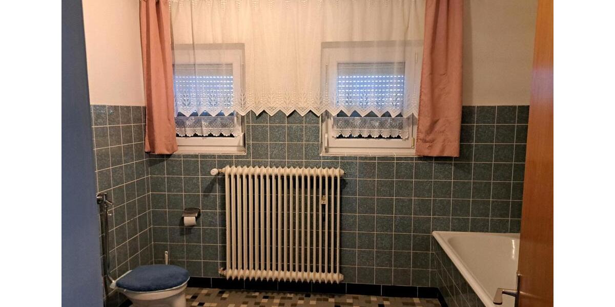 Bungalow Münchberg - 6 Zimmer, 173 m&sup2;, 147.500&euro; | Angebot:26413252