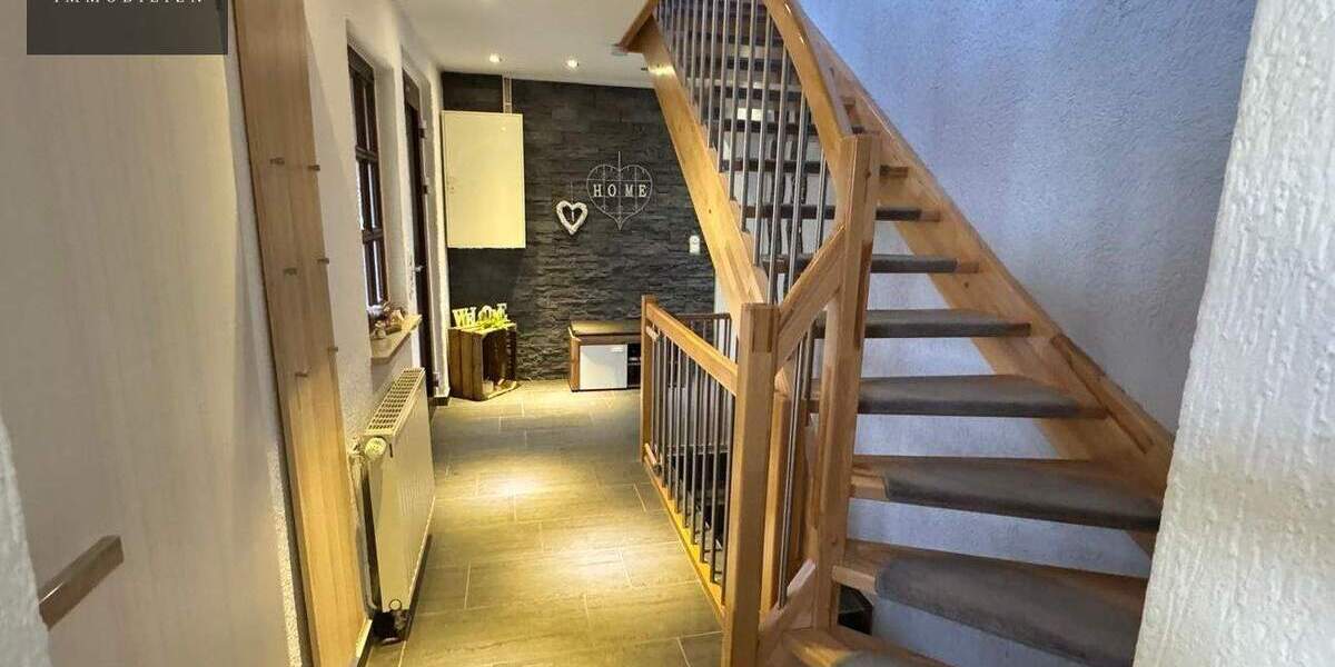 Doppelhaushälfte Marktleugast / Mannsflur Mannsflur - 5 Zimmer, 168 m&sup2;, 249.000&euro; | Angebot:25728443