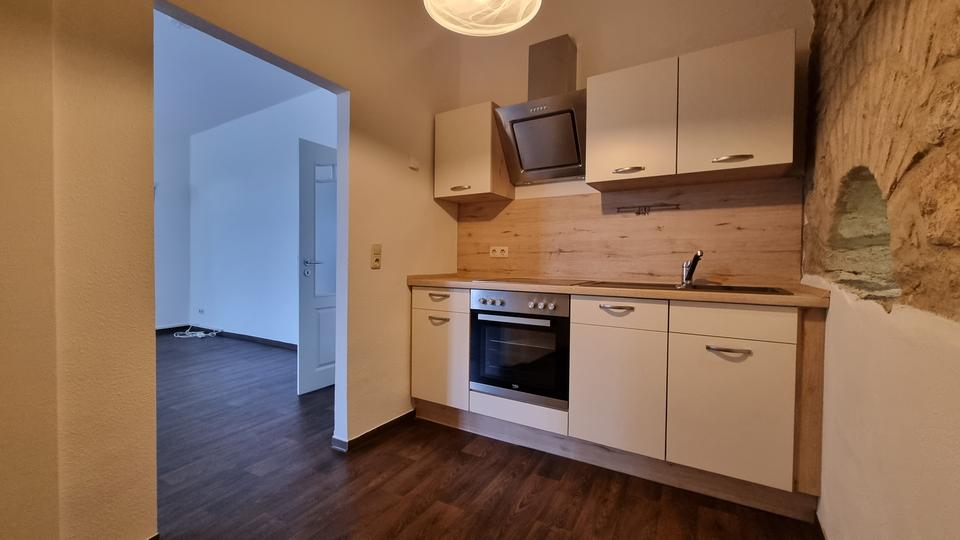 Etagenwohnung Schleiz - 3 Zimmer, 100 m&sup2;, 800&euro; | Angebot:26003734