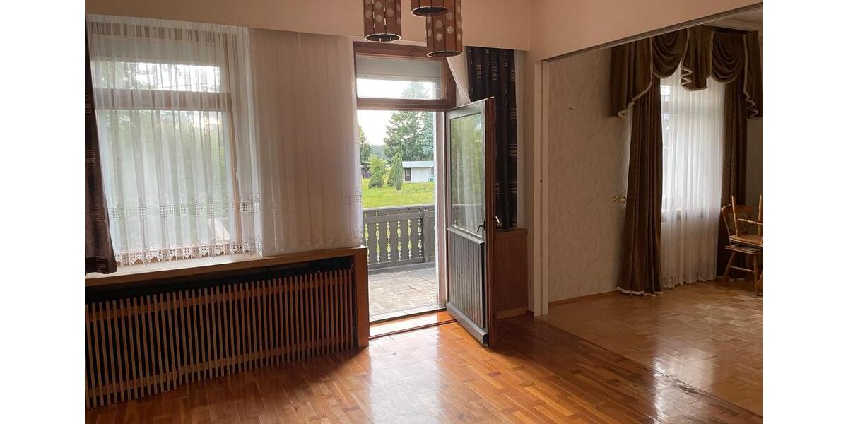 Doppelhaushälfte Markneukirchen - 6 Zimmer, 95 m&sup2;, 125.000&euro; | Angebot:25635484