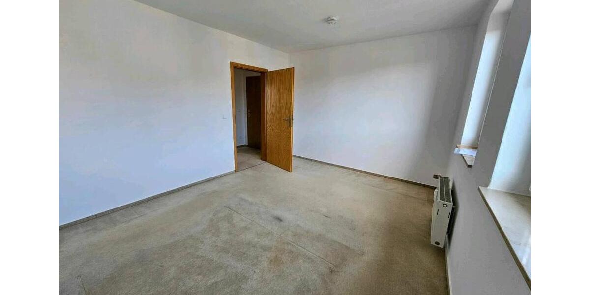 Etagenwohnung Plauen Bahnhofsvorstadt - 2 Zimmer, 64 m&sup2;, 295&euro; | Angebot:25402573