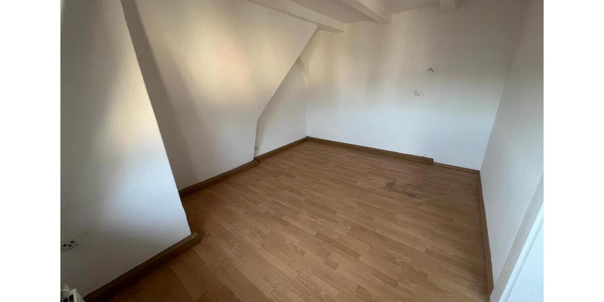Etagenwohnung Hof Neuhof - 4 Zimmer, 62 m&sup2;, 535&euro; | Angebot:25570546