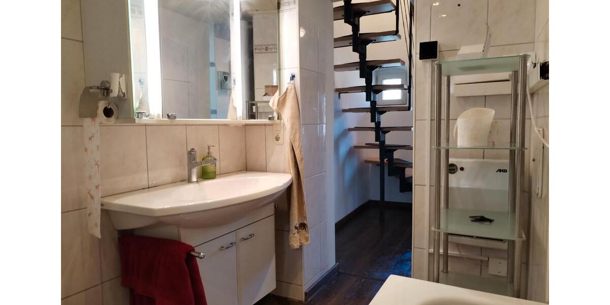 Einfamilienhaus Marktleugast - 3 Zimmer, 100 m&sup2;, 165.000&euro; | Angebot:25964679