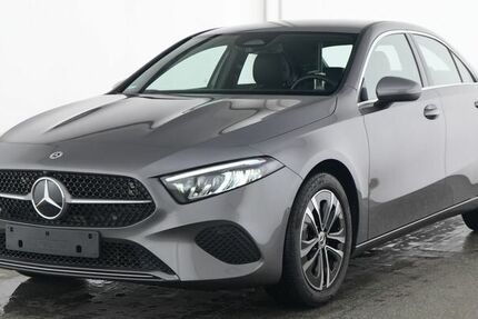 Mercedes-Benz A 200 9.122 km 29.950 &euro; Münchberg 95213