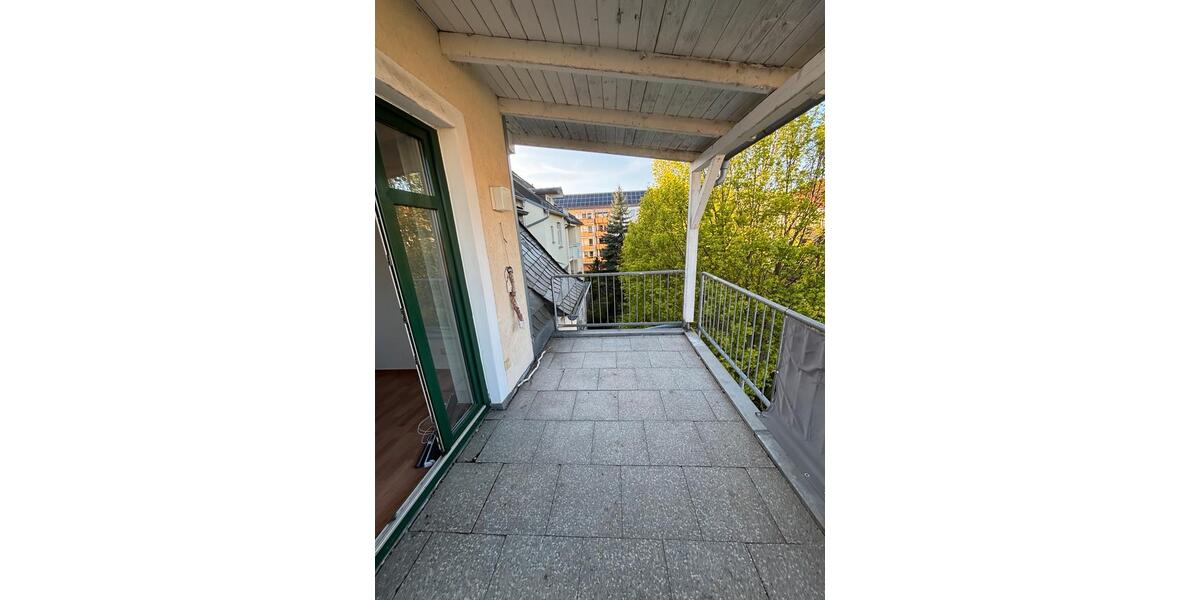 Dachgeschoßwohnung Naila - 3 Zimmer, 64 m&sup2;, 580&euro; | Angebot:26060932