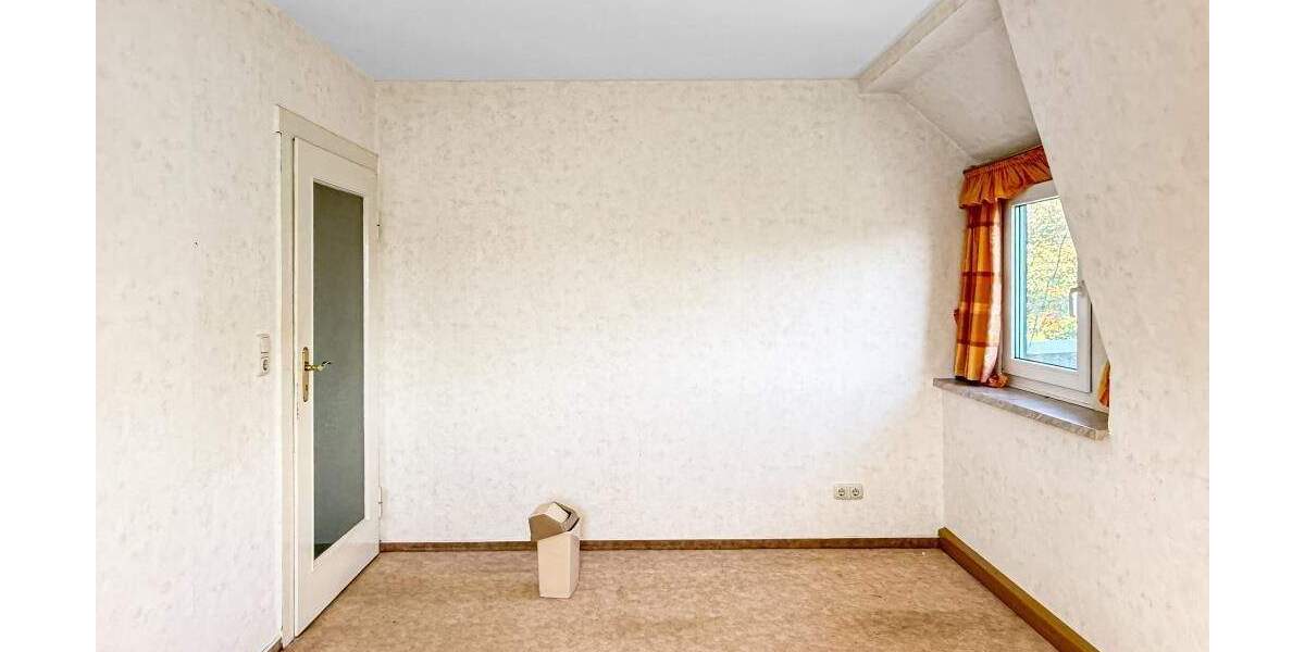 Einfamilienhaus Rosenthal am Rennsteig - 5 Zimmer, 102 m&sup2;, 59.000&euro; | Angebot:25700890