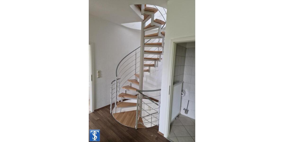 Etagenwohnung Plauen Bahnhofsvorstadt - 2 Zimmer, 80 m&sup2;, 320&euro; | Angebot:15417585