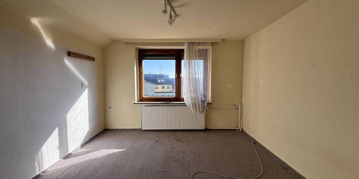 Bauernhaus, Landhaus Langenbach Langenbach - 4 Zimmer, 130 m&sup2;, 95.000&euro; | Angebot:25662116