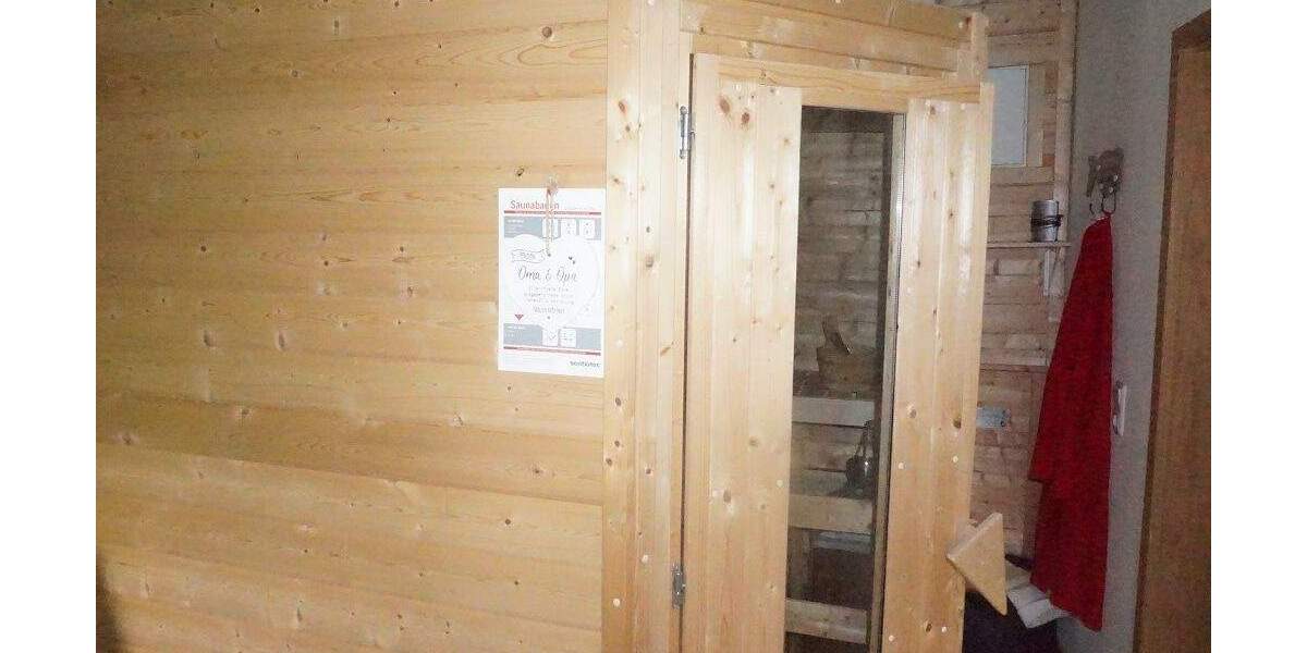 Reihenmittelhaus Oelsnitz - 5 Zimmer, 146 m&sup2;, 195.000&euro; | Angebot:25686107