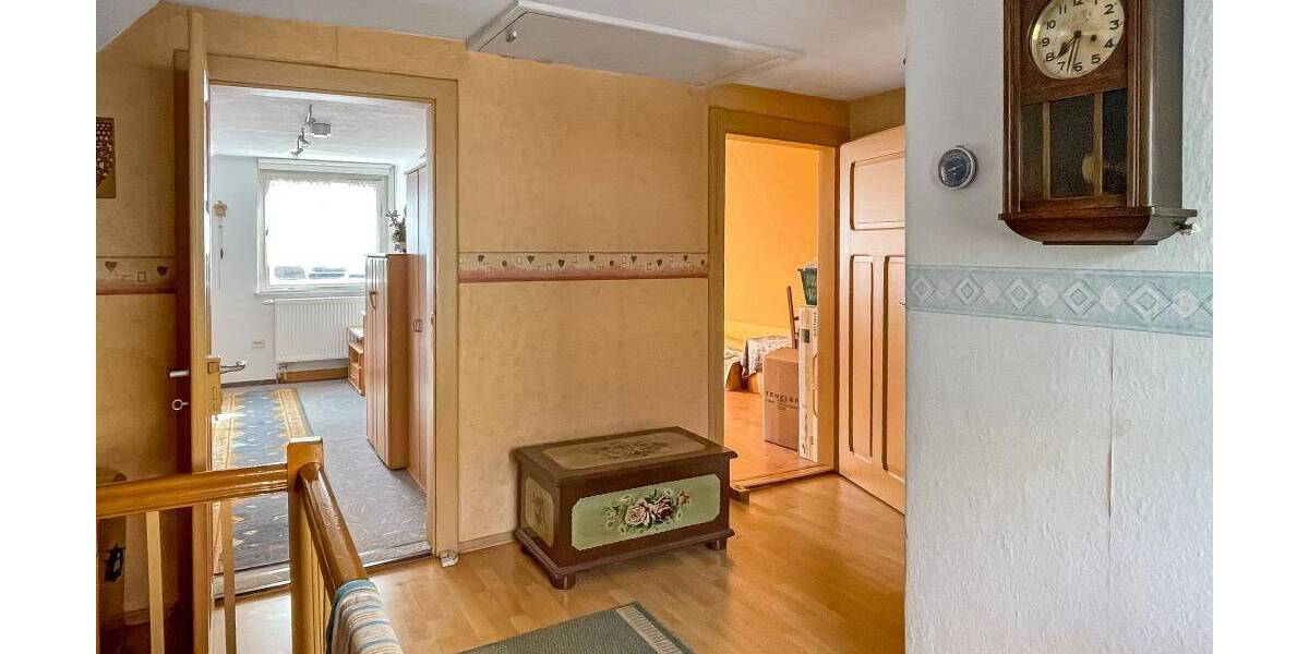 Einfamilienhaus Gefell - 7 Zimmer, 147 m&sup2;, 49.900&euro; | Angebot:26220022