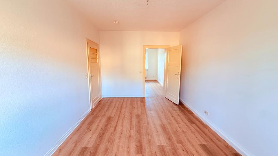 Etagenwohnung Plauen Alt Chrieschwitz - 3 Zimmer, 61 m&sup2;, 300&euro; | Angebot:24926287