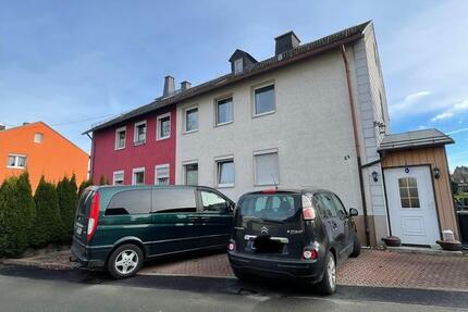 Haus Oberkotzau - 5 Zimmer, 110 m&sup2;, 139.000&euro; | Angebot:26126655