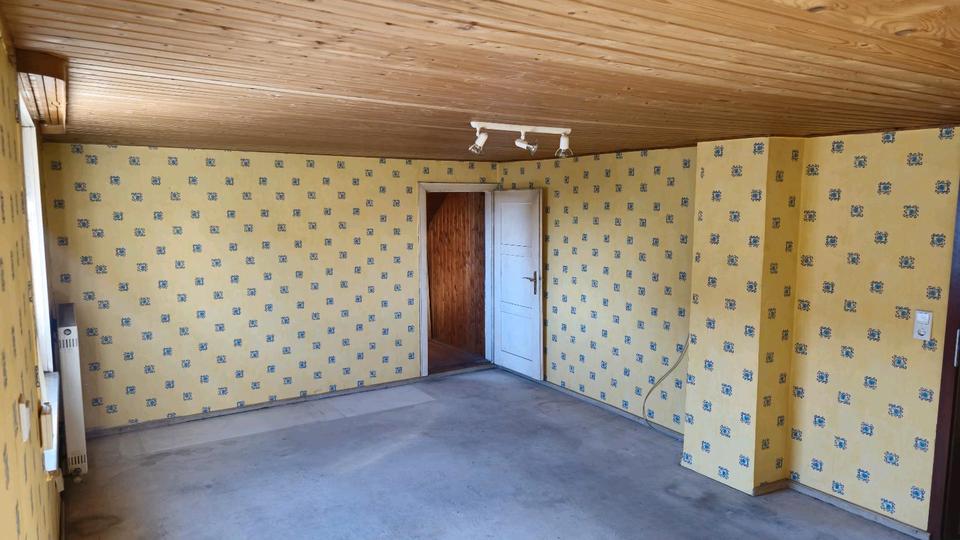 Einfamilienhaus Nordhalben - 6 Zimmer, 240 m&sup2;, 45.000&euro; | Angebot:26022807