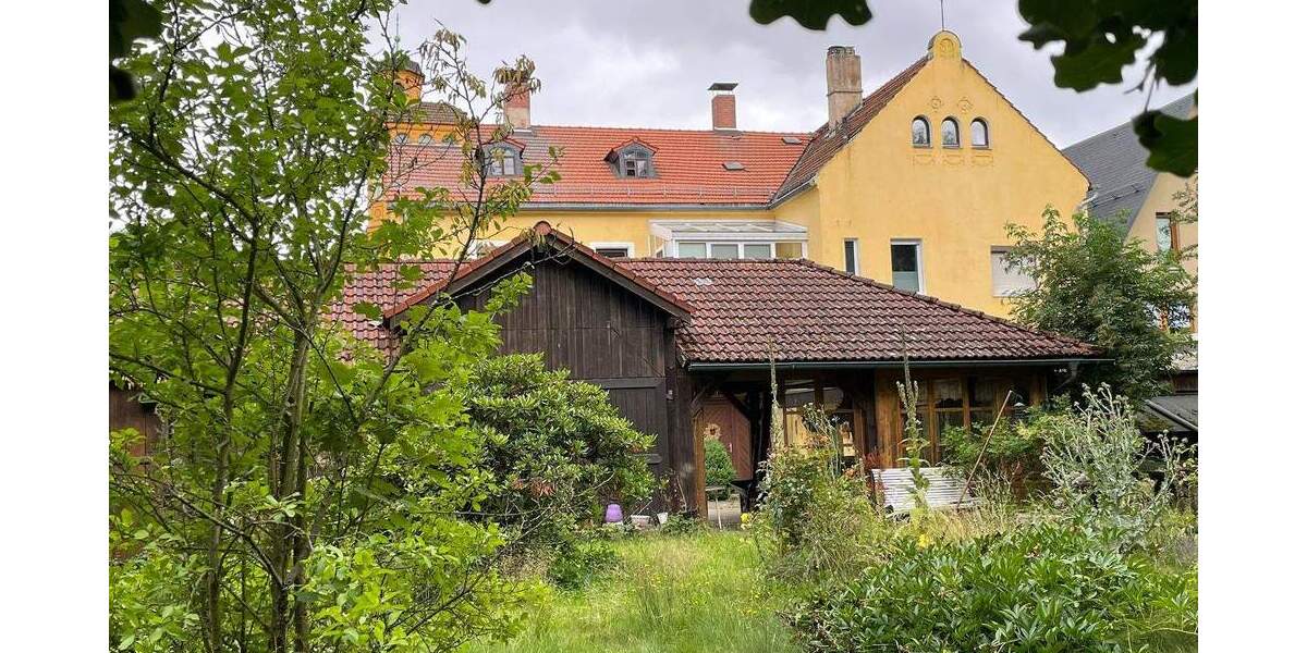 Mehrfamilienhaus, Wohnhaus Hof Innenstadt - 1 Zimmer, 298 m&sup2;, 450.000&euro; | Angebot:25775911
