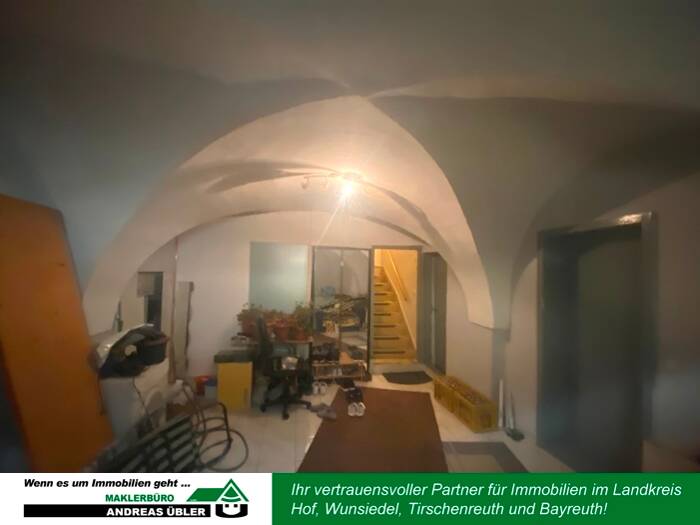 Mehrfamilienhaus, Wohnhaus Marktleuthen - 7 Zimmer, 240 m&sup2;, 129.000&euro; | Angebot:25768814