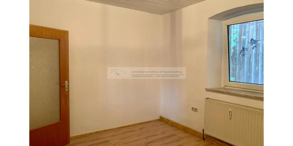 Erdgeschoßwohnung Weißenstadt - 2 Zimmer, 53 m&sup2;, 350&euro; | Angebot:25251366