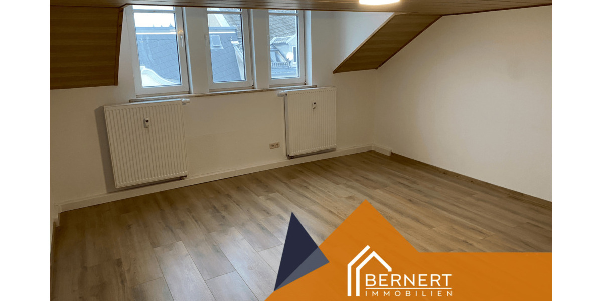 Etagenwohnung Oelsnitz/Vogtl. Oelsnitz - 4 Zimmer, 102 m&sup2;, 520&euro; | Angebot:25689900