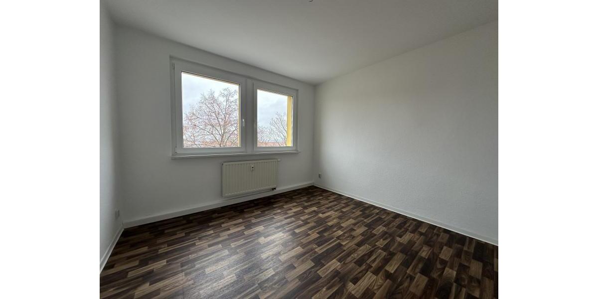 Etagenwohnung Plauen Alt Chrieschwitz - 2 Zimmer, 48 m&sup2;, 240&euro; | Angebot:25340948