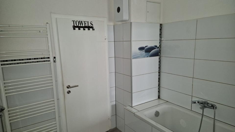 Etagenwohnung Lichtenberg - 3 Zimmer, 74 m&sup2;, 500&euro; | Angebot:25281016