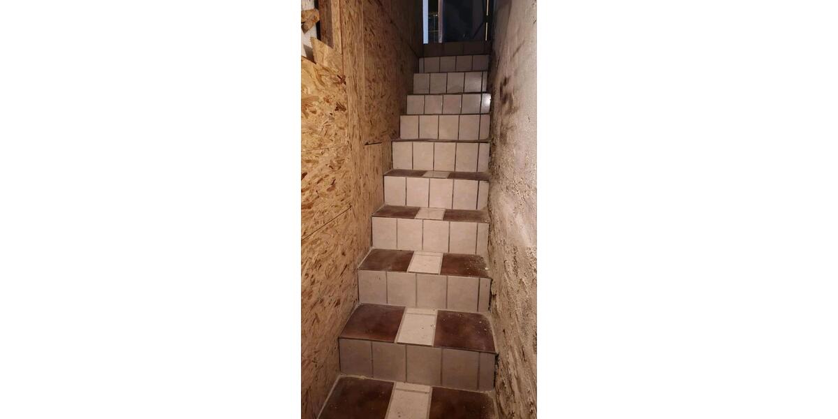 Einfamilienhaus Nordhalben - 6 Zimmer, 240 m&sup2;, 45.000&euro; | Angebot:26022807