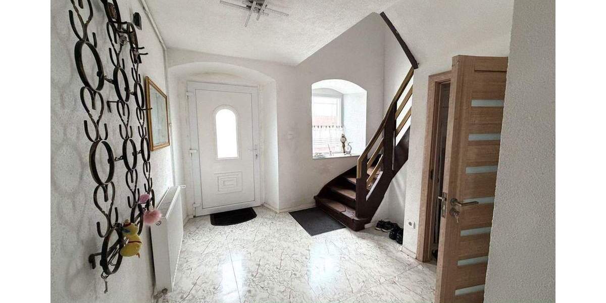 Einfamilienhaus Schwarzenbach am Wald Schwarzenbach a Wald - 7 Zimmer, 238 m&sup2;, 249.000&euro; | Angebot:25662808