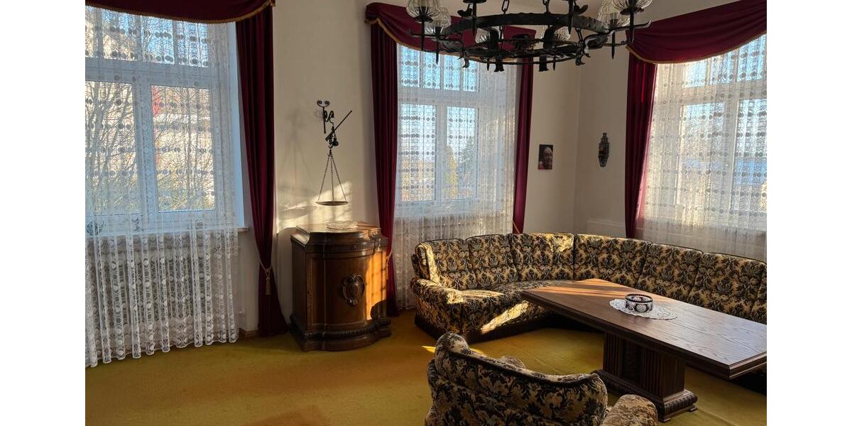 Einfamilienhaus Köditz - 9 Zimmer, 282 m&sup2;, 220.000&euro; | Angebot:25195300