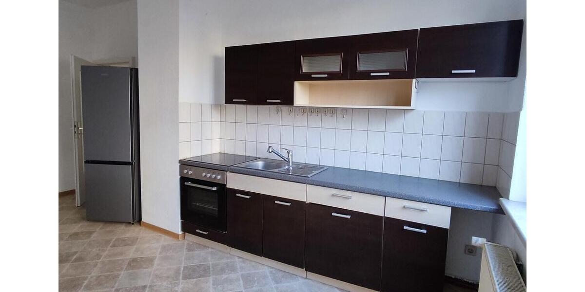 Etagenwohnung Plauen - 2 Zimmer, 61 m&sup2;, 300&euro; | Angebot:24646296