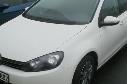 VW Golf 54.000 km 7.980 &euro; Selb 95100