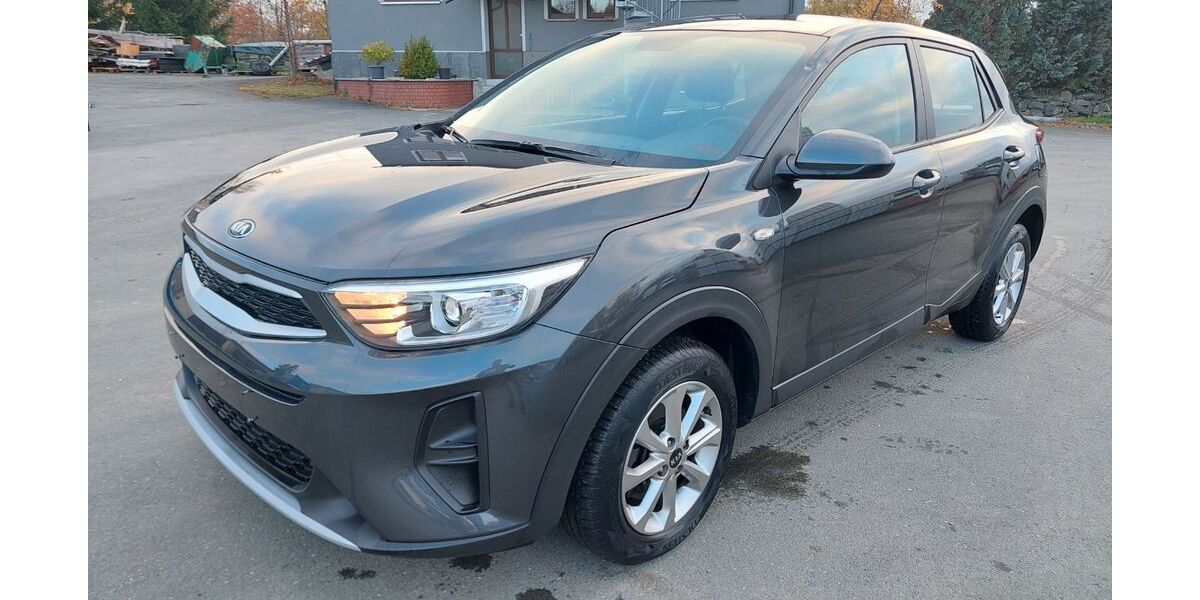 Kia Stonic 84.367 km 13.900 &euro; Oelsnitz / Vogtland 08606