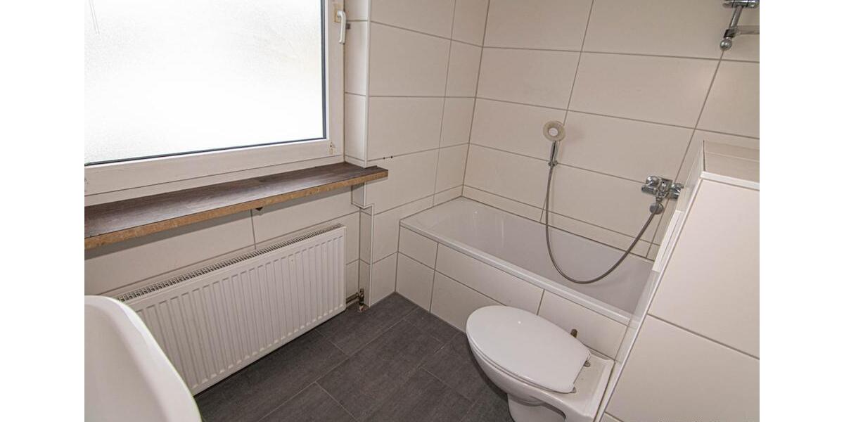 Reihenhaus Selb - 5 Zimmer, 125 m&sup2;, 960&euro; | Angebot:25975020