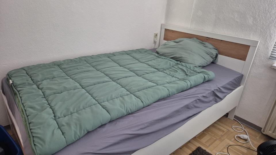 Etagenwohnung Münchberg - 2 Zimmer, 45 m&sup2;, 360&euro; | Angebot:25395576