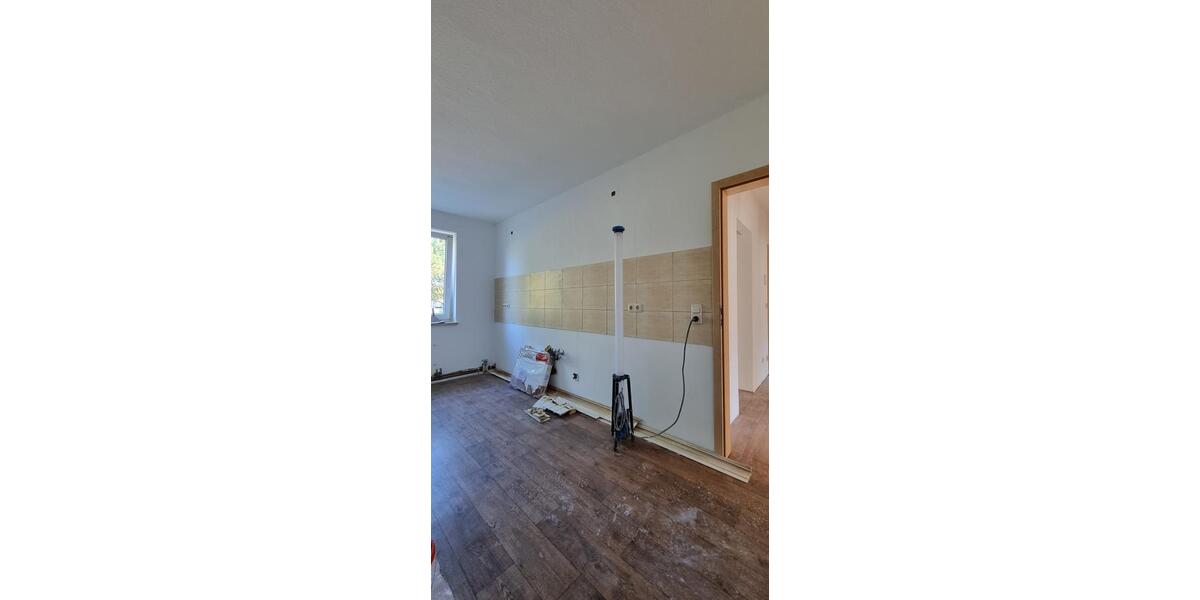 Etagenwohnung Schleiz - 2 Zimmer, 58 m&sup2;, 420&euro; | Angebot:24616026