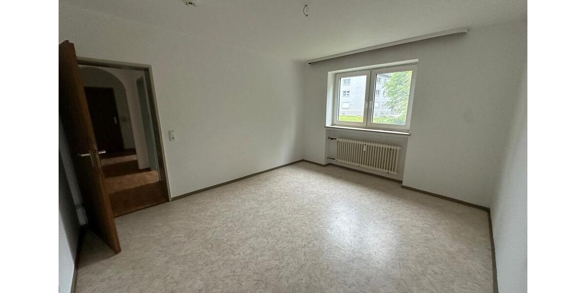 Etagenwohnung Selb - 2 Zimmer, 59 m&sup2;, 380&euro; | Angebot:23184101