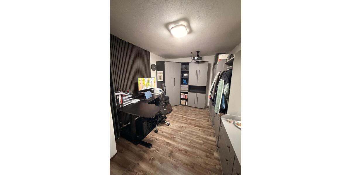 Etagenwohnung Selb - 4 Zimmer, 110 m&sup2;, 165.000&euro; | Angebot:26808268