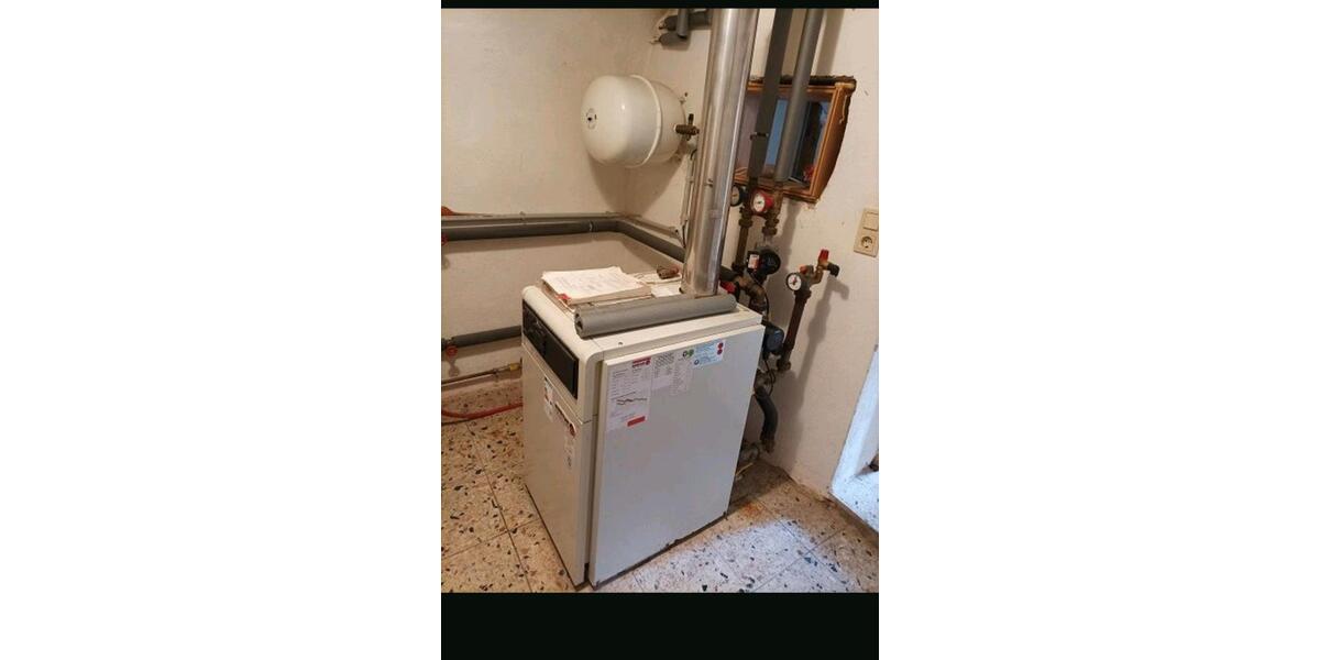 Einfamilienhaus Röslau - 8 Zimmer, 180 m&sup2;, 112.000&euro; | Angebot:23501563