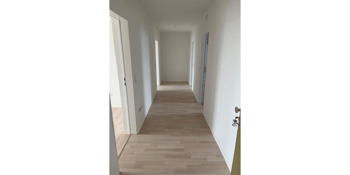 Etagenwohnung Hof Christiansreuth - 3 Zimmer, 81 m&sup2;, 500&euro; | Angebot:26491314