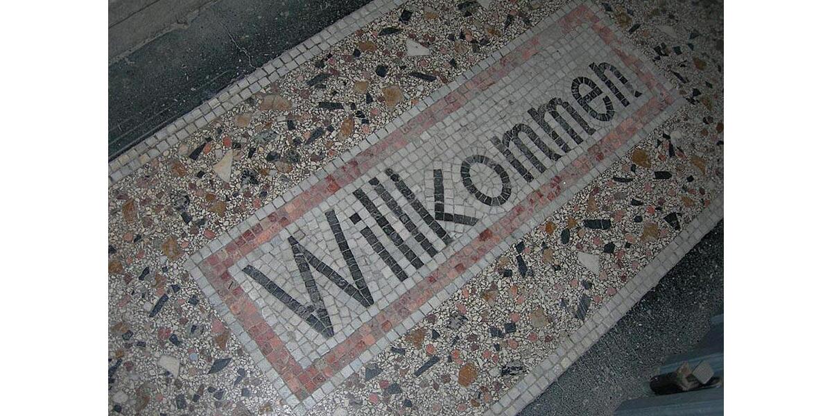 Etagenwohnung Plauen - 1 Zimmer, 38 m&sup2;, 32.000&euro; | Angebot:26072085