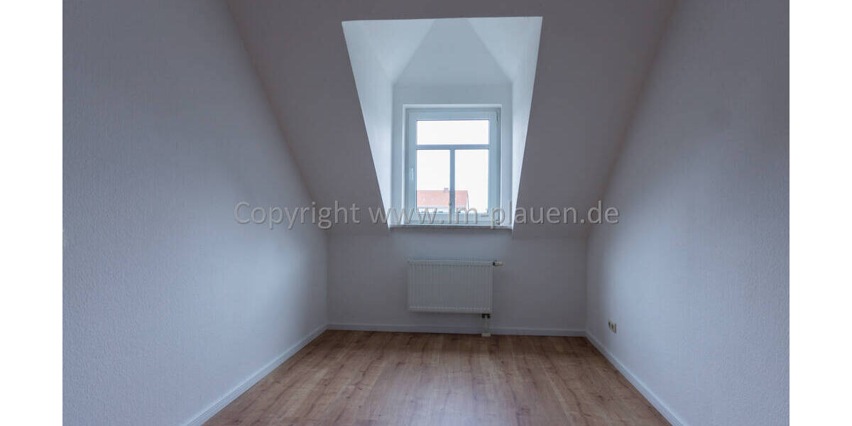 Etagenwohnung Plauen Haselbrunn - 3 Zimmer, 65 m&sup2;, 360&euro; | Angebot:25776606